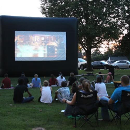 Outdoor Movie and Pizza 