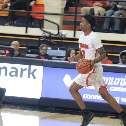 Men's Basketball vs. OBU