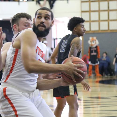 Men's Basketball Vs. Randall