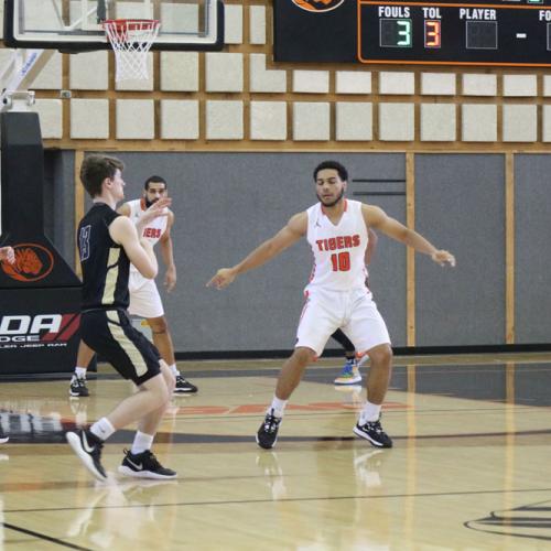 Men's Basketball Vs. Randall