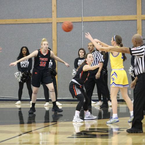 Women's Basketball vs Southeastern