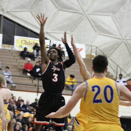 Men's Basketball vs. Southeastern