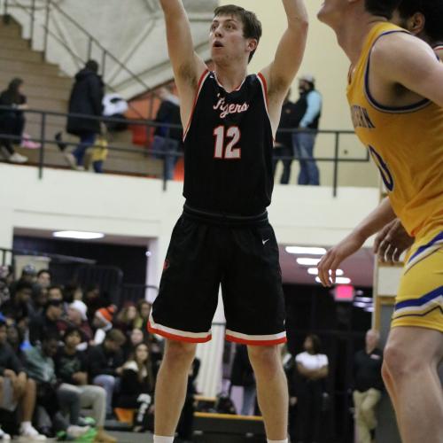 Men's Basketball vs. Southeastern