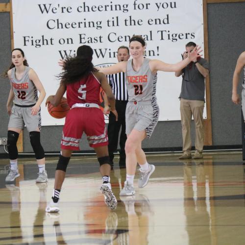 WBB vs. HSU Senior Day