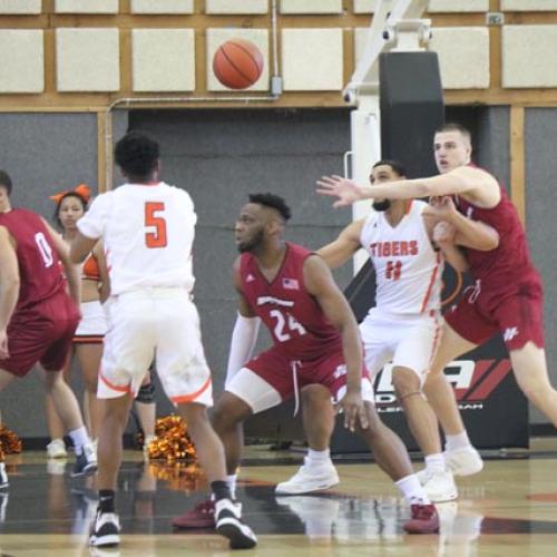 Men's Basketball vs. Henderson State (Senior Day)