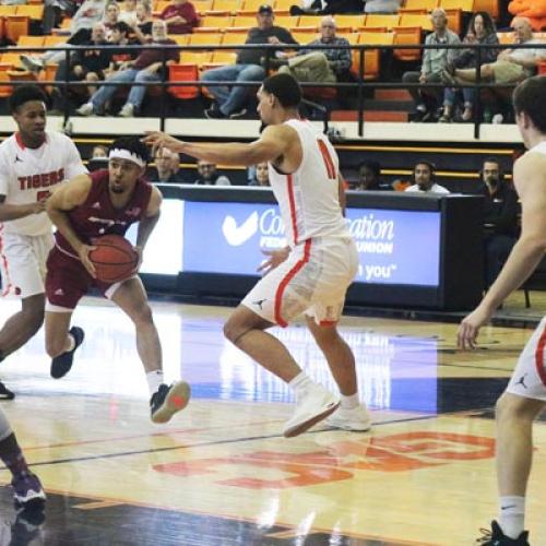 Men's Basketball vs. Henderson State (Senior Day)