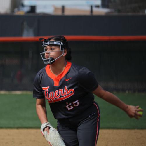 Softball vs. Arkansas Tech