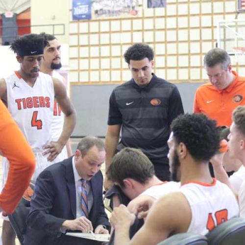 Men's Basketball vs. Henderson State (Senior Day)