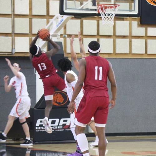 Men's Basketball vs. Henderson State (Senior Day)