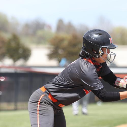 Softball vs. SWOSU