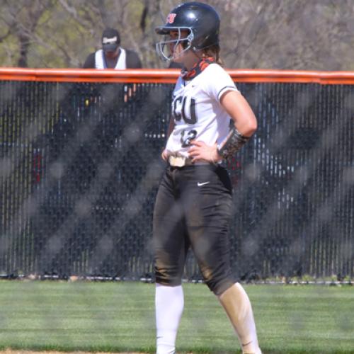 Softball vs. SWOSU