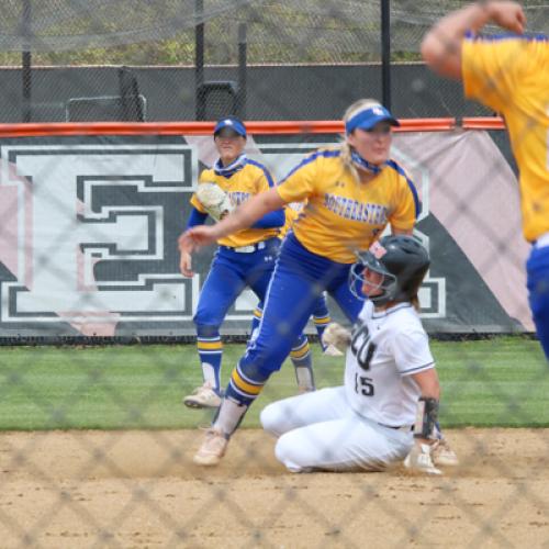 Softball vs Southeastern