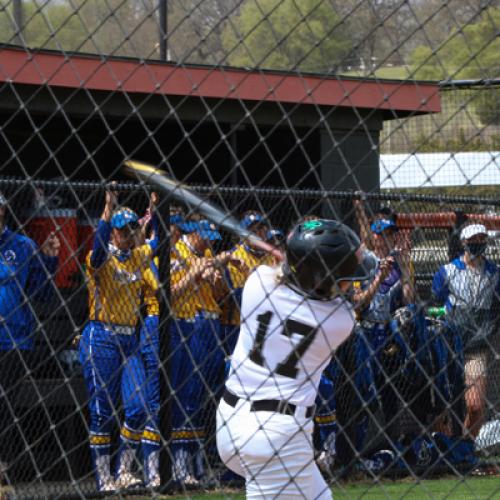 Softball vs Southeastern