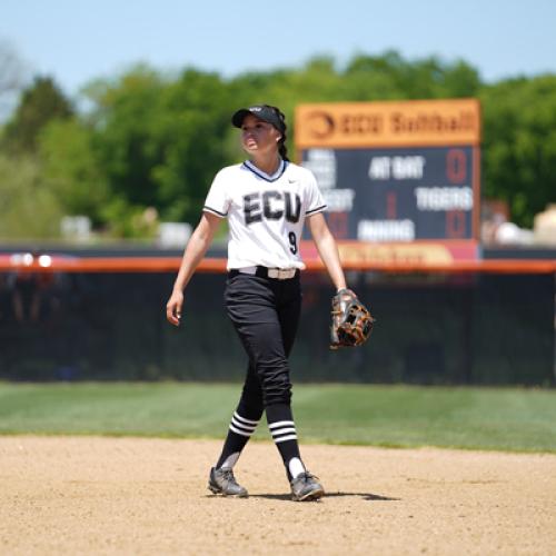 Softball vs. Harding (Double Header)