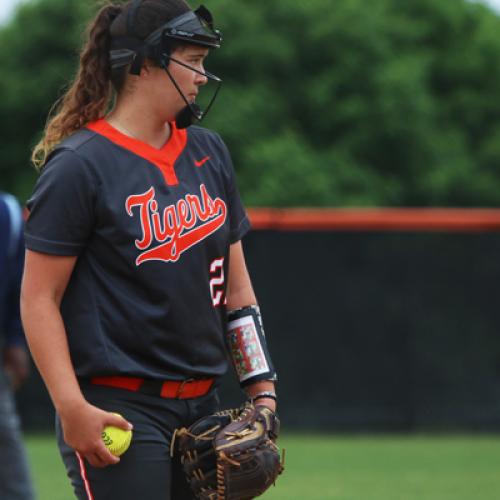 Softball vs Harding (5.1.21)