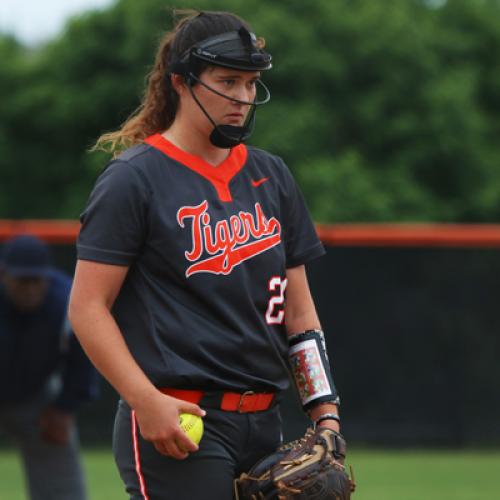 Softball vs Harding (5.1.21)