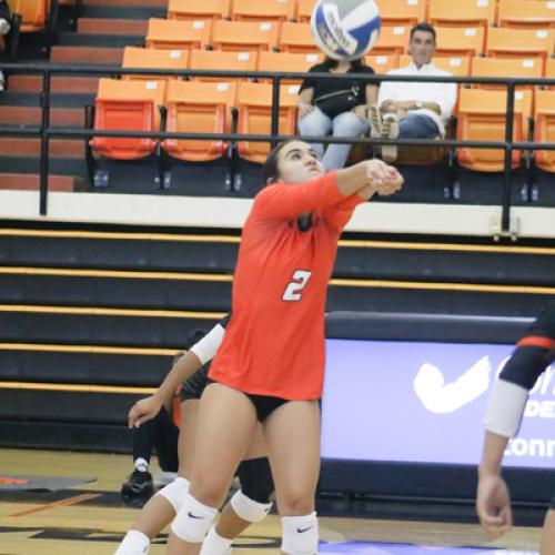 Volleyball vs. Central Oklahoma