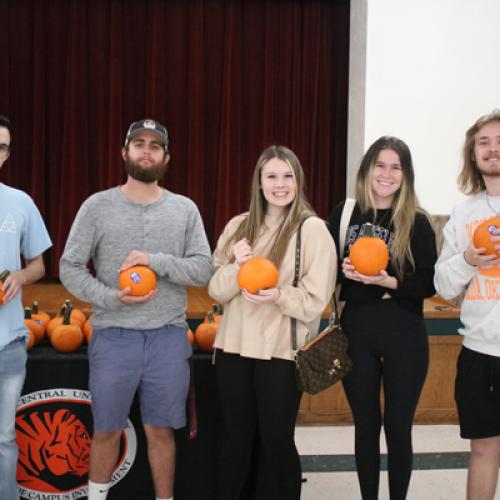 Pumpkin Painting 10-12-21